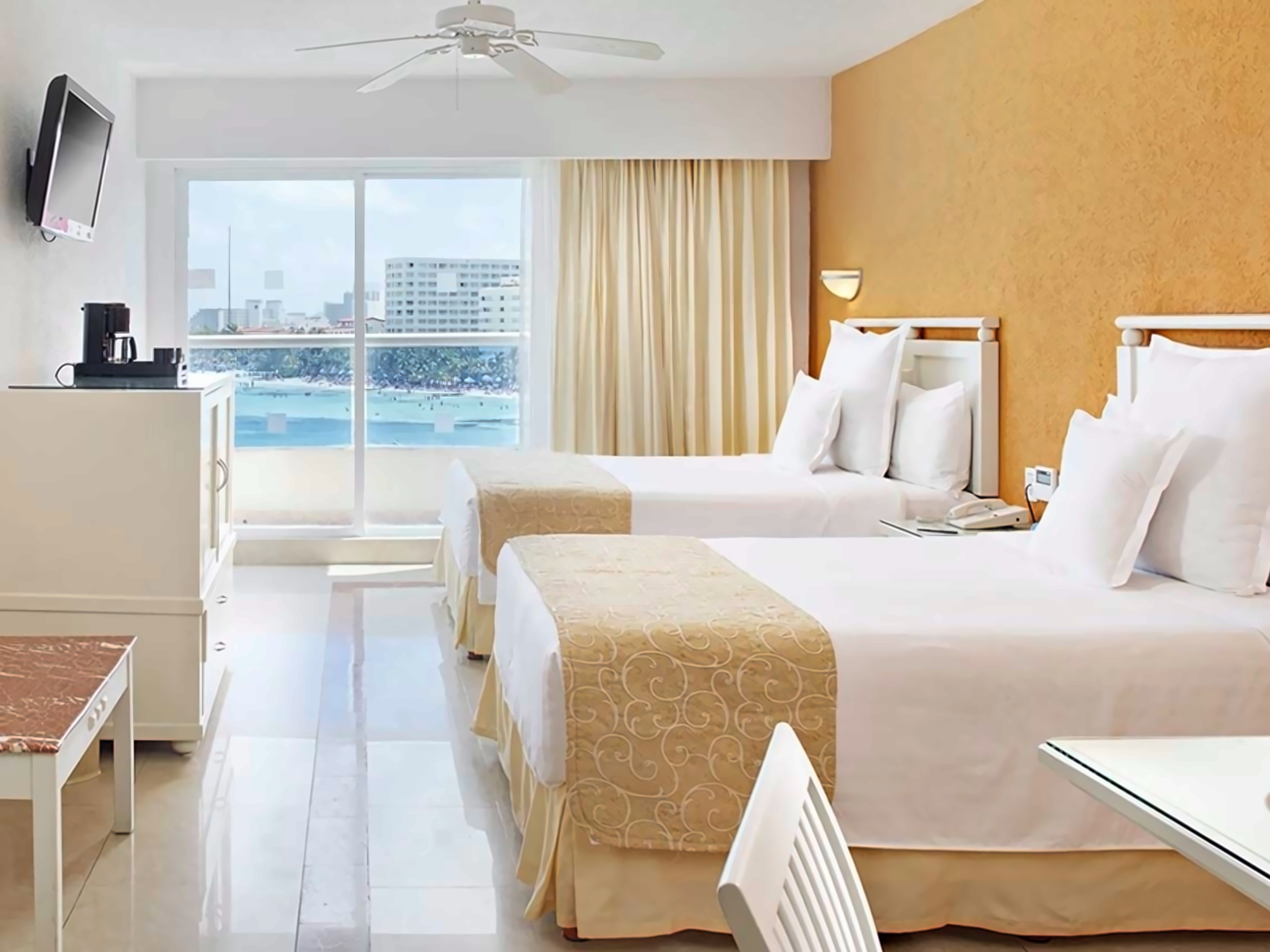 Occidental Costa Cancun Cancun Мексика photo, price for the vacation ...