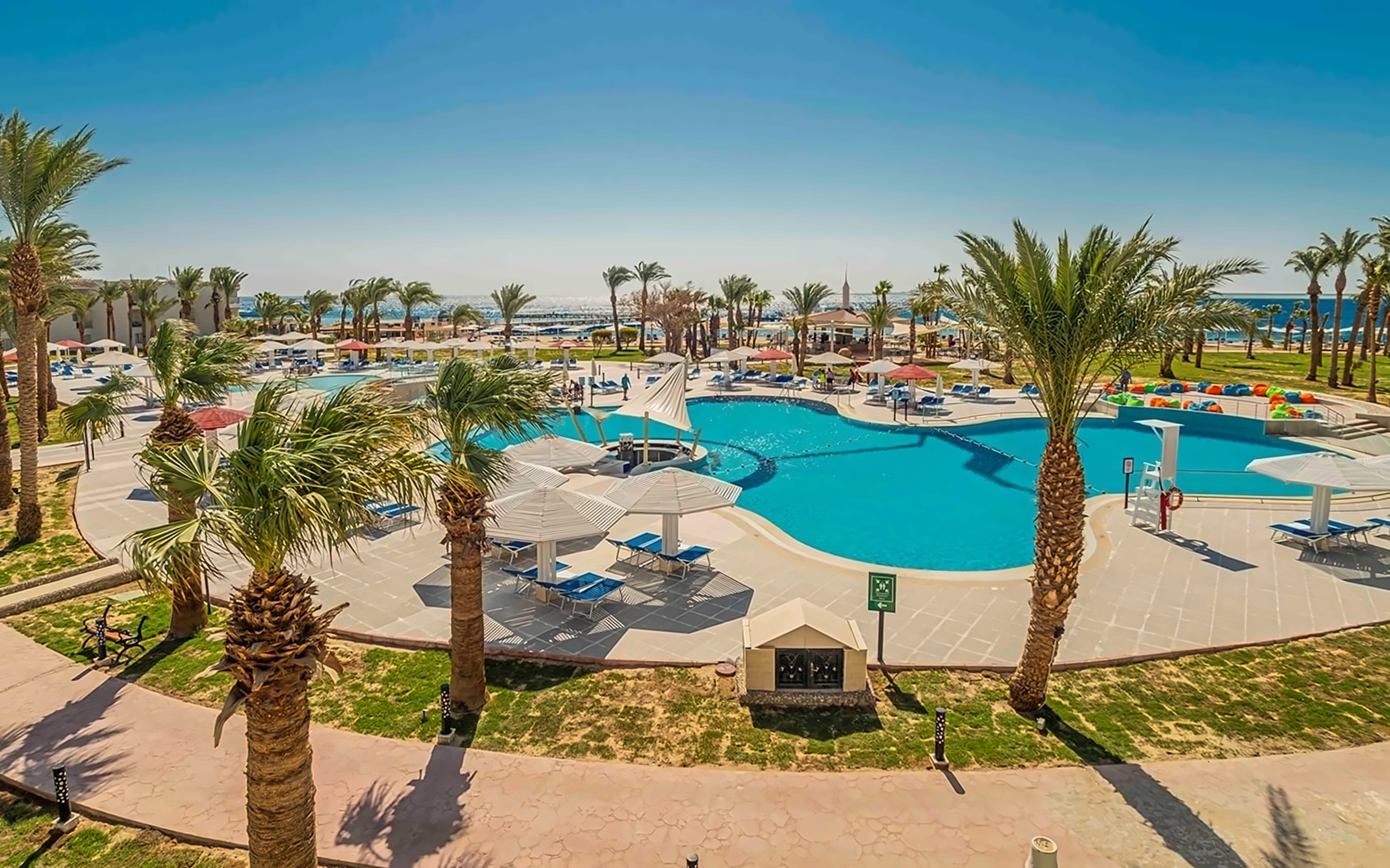 Eagles paradise abu soma resort хургада. Парадиз Абу сома Резорт Хургада. Парадиз Абу сома Резорт 4 Хургада. Амарина Абу сома отель Хургада. Aqua mondo Хургада.